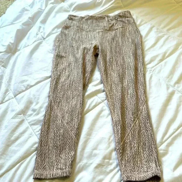 CALIA Pants - CALIA by Carrie Underwood Essential Jacquard 7/8 Legging in Sweet Peony Medium